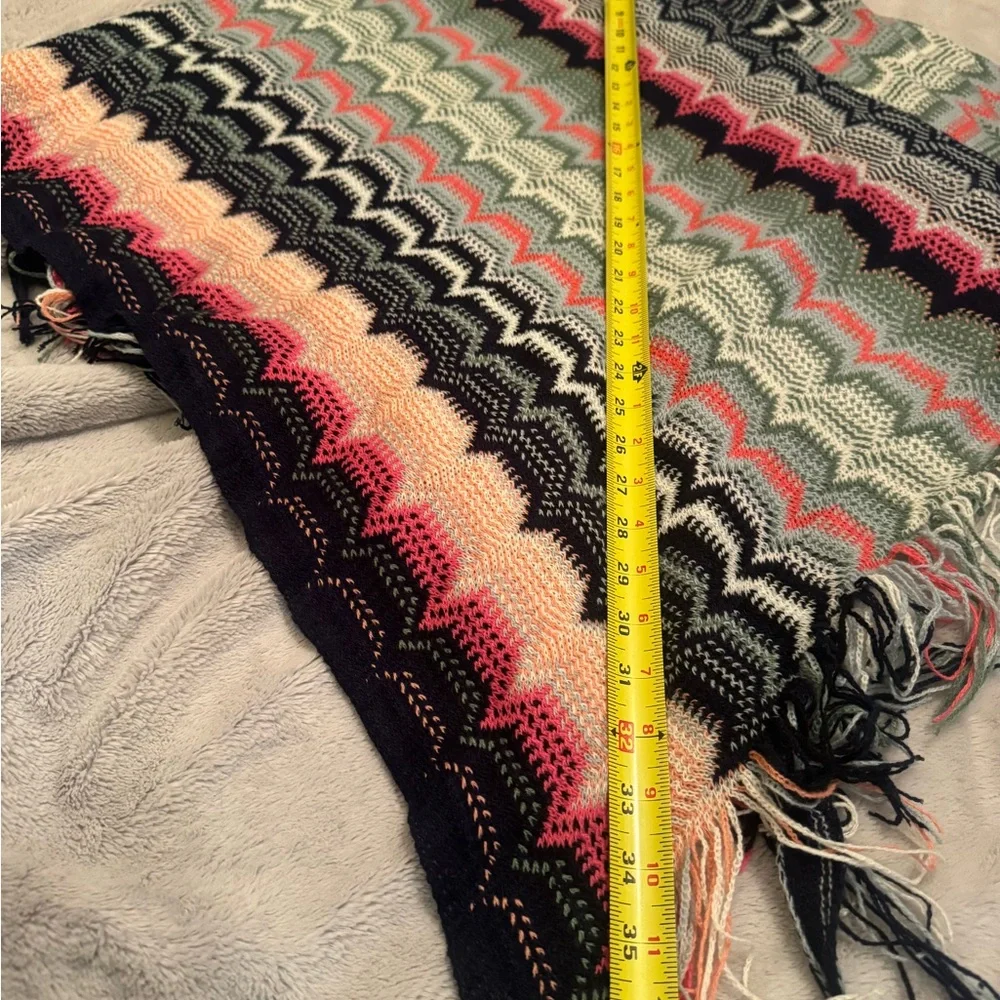Charlotte Daniel Multicolor‎ Chevron Patterned Poncho